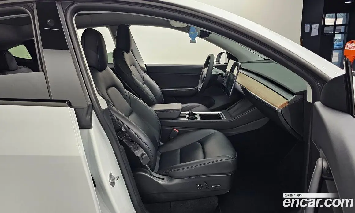 Tesla Model Y 2021 0.2 автомат (гидро), фото 15
