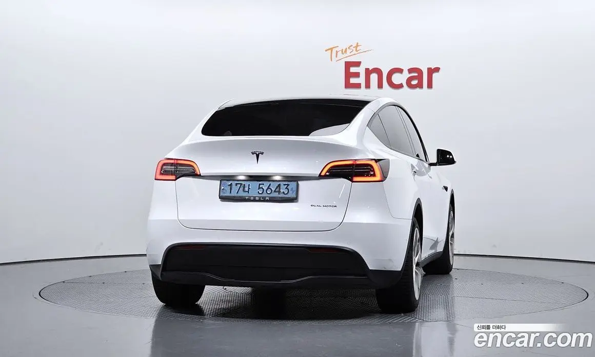 Tesla Model Y 2021 0.2 автомат (гидро), фото 3