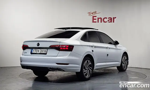Volkswagen Jetta, 2021, 92 479 км