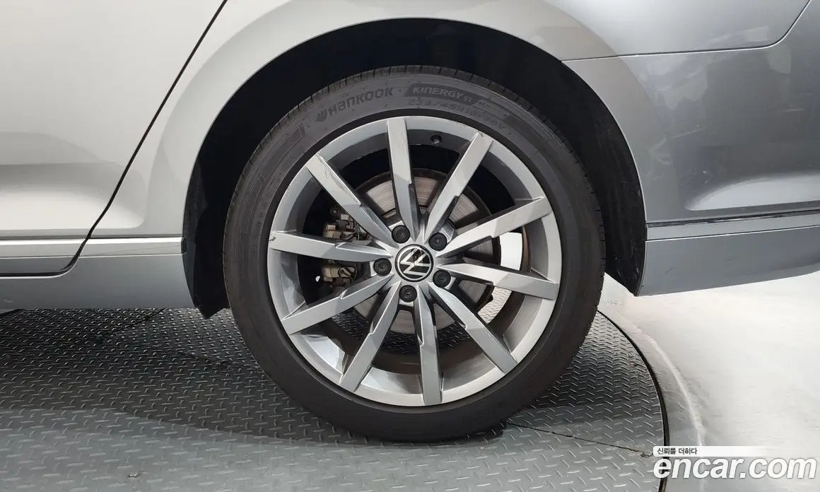 Volkswagen Passat 2021 2.0 автомат (гидро), фото 7