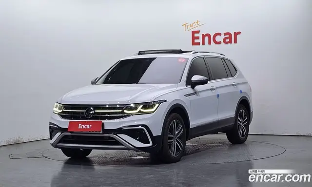 Volkswagen Tiguan, 2022, 60 414 км