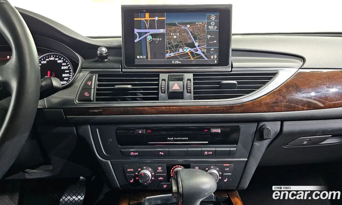 Audi A6 2014 2.0 автомат (гидро), фото 14