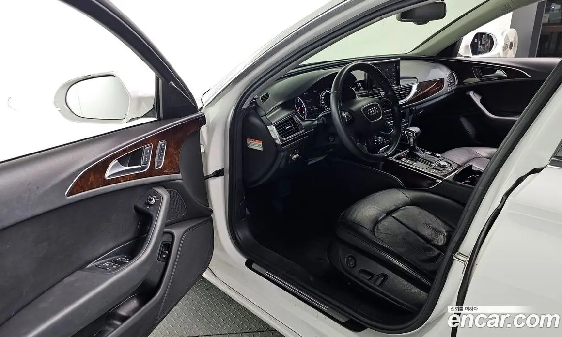 Audi A6 2014 2.0 автомат (гидро), фото 10