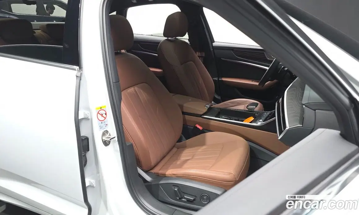 Audi A6 2022 2.0 автомат (гидро), фото 15