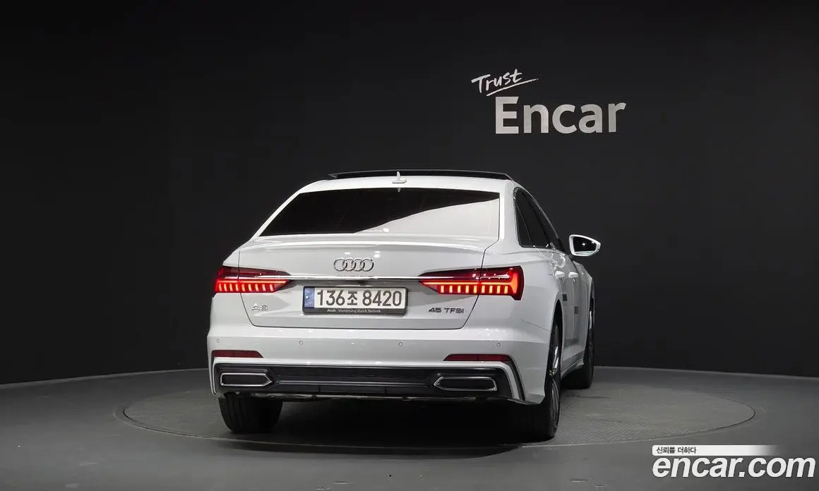 Audi A6 2022 2.0 автомат (гидро), фото 3