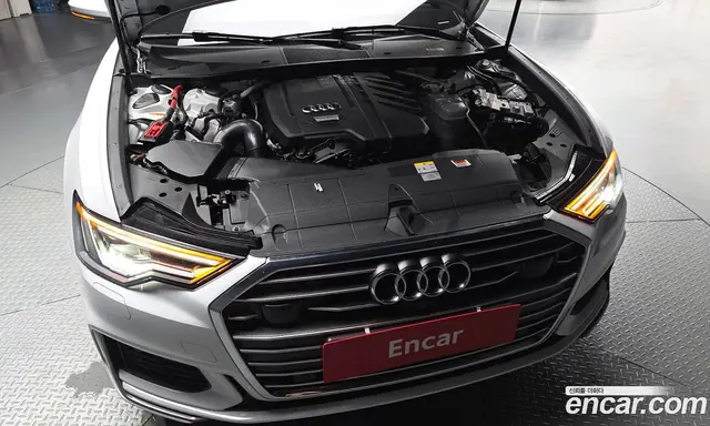 Audi A6 2022 2.0 автомат (гидро), миниатюра 5