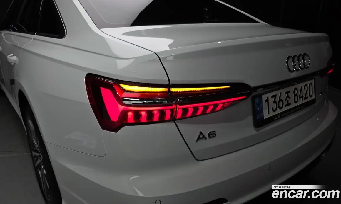 Audi A6 2022 2.0 автомат (гидро), фото 8