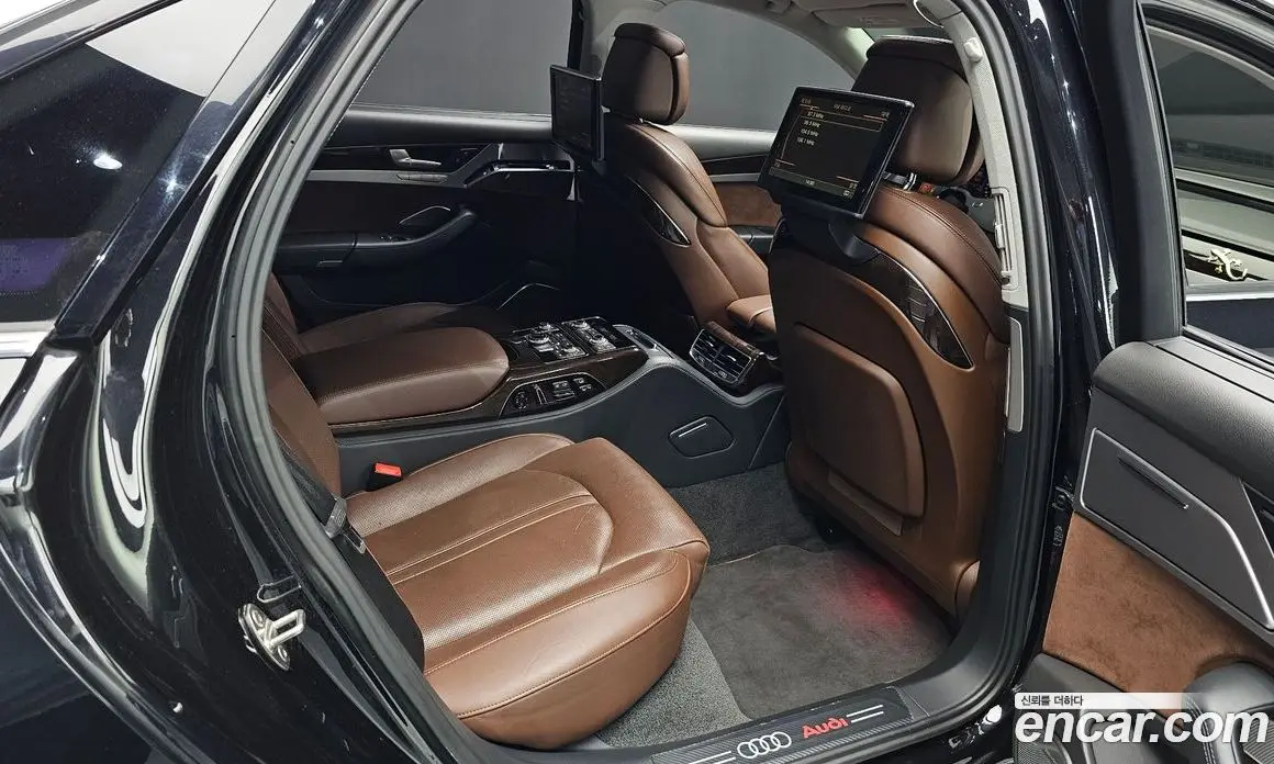 Audi A8 2015 4.0 автомат (гидро), фото 11 Audi A8 2015 4.0 автомат (гидро), фото 11