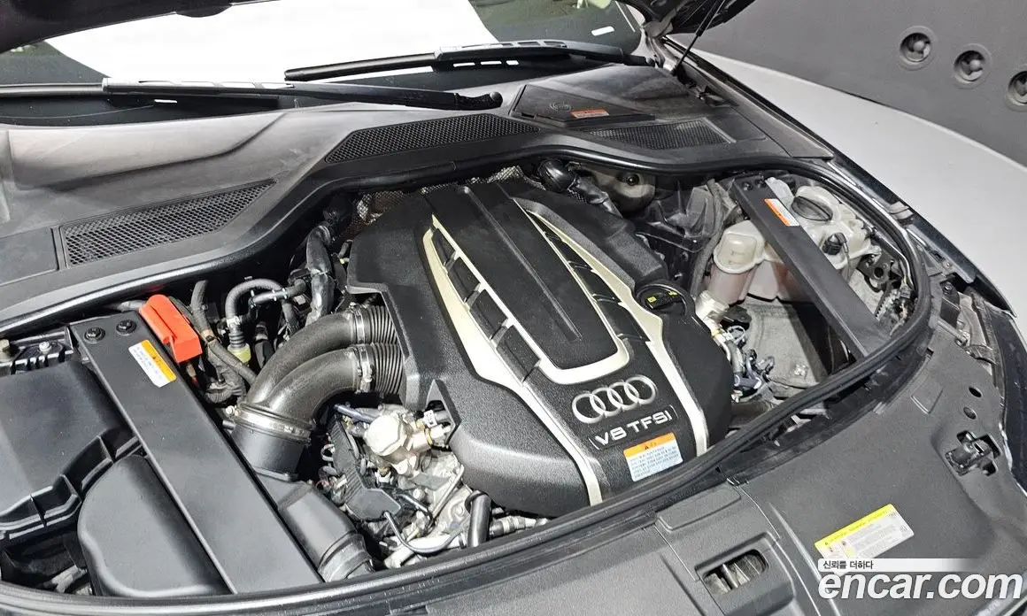 Audi A8 2015 4.0 автомат (гидро), фото 6 Audi A8 2015 4.0 автомат (гидро), фото 6