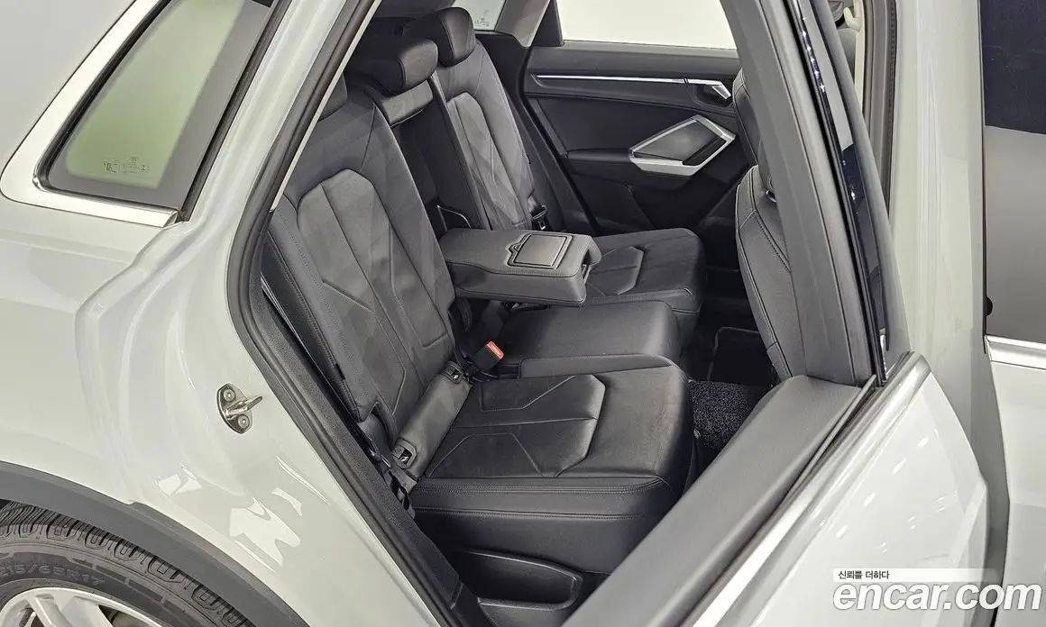 Audi Q3 2020 2.0 автомат (гидро), фото 17 Audi Q3 2020 2.0 автомат (гидро), фото 17