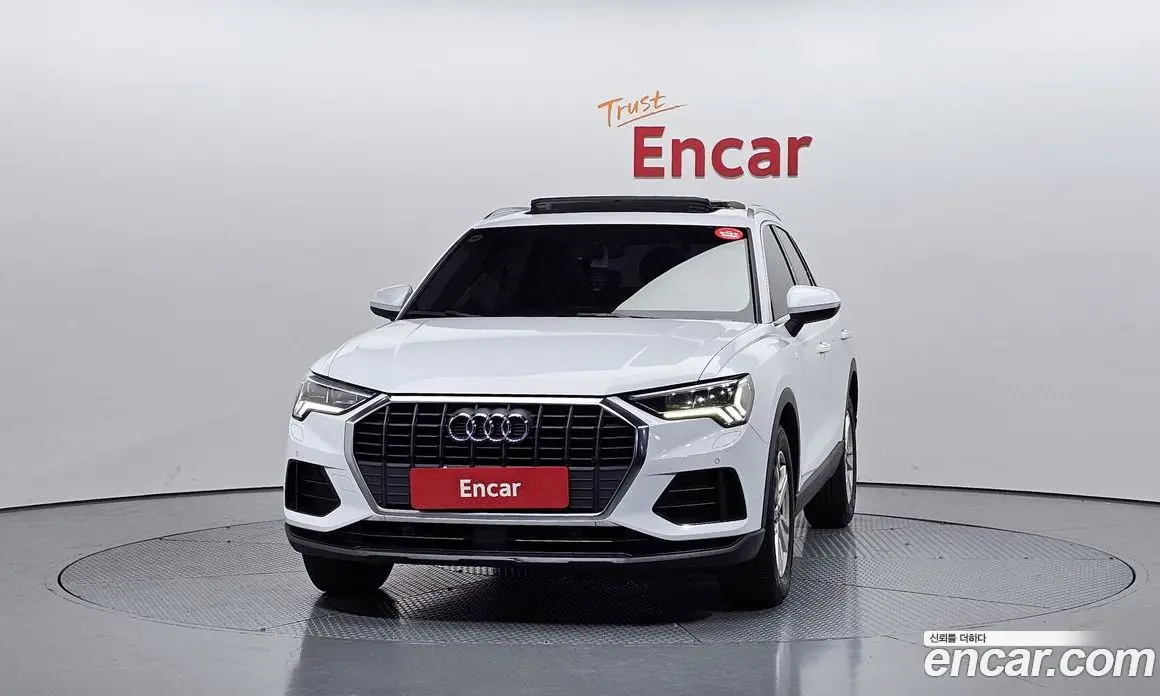 Audi Q3 2020 2.0 автомат (гидро), фото 3 Audi Q3 2020 2.0 автомат (гидро), фото 3
