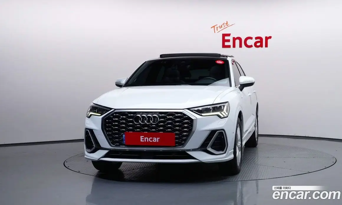 Audi Q3 2022 2.0 автомат (гидро), фото 3