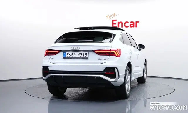 Audi Q3 2022 2.0 автомат (гидро), миниатюра 4