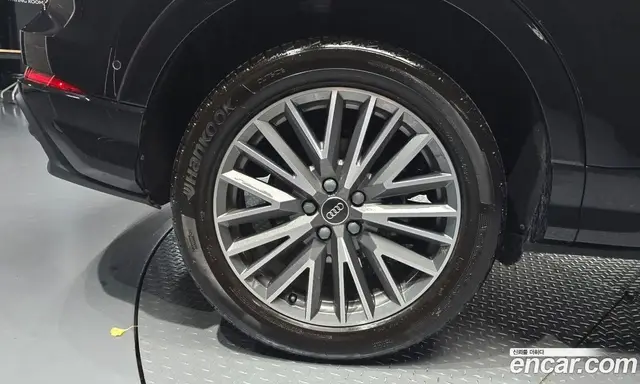 Audi Q3 2025 2.0 автомат (гидро), миниатюра 4 Audi Q3 2025 2.0 автомат (гидро), миниатюра 4
