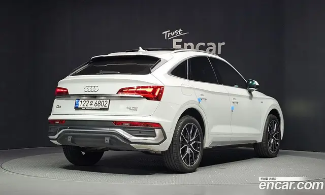 Audi Q5 2022 2.0 автомат (гидро), миниатюра 2