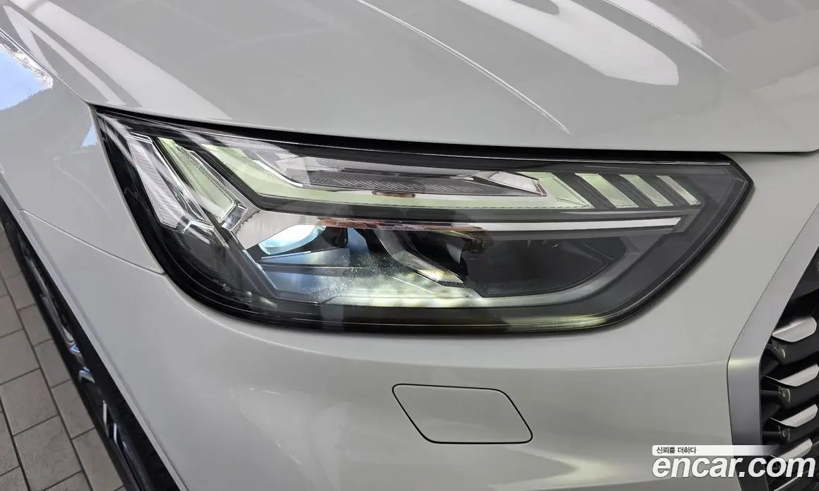 Audi Q5 2022 2.0 автомат (гидро), фото 8