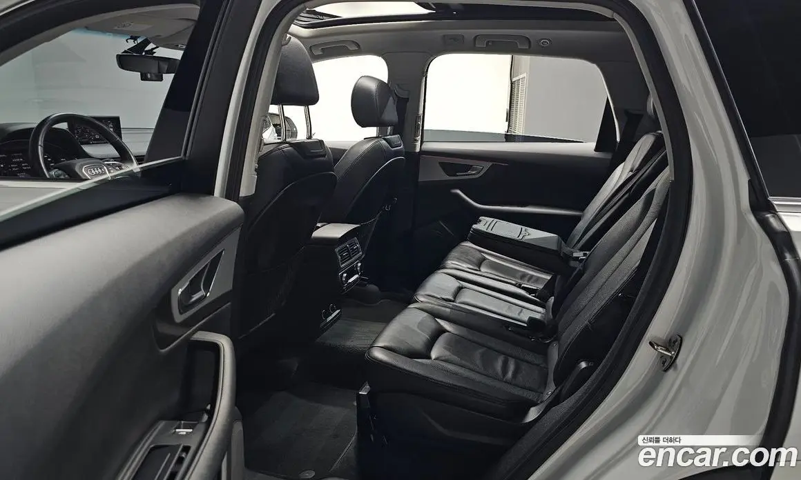 Audi Q7 2019 2.0 автомат (гидро), фото 18 Audi Q7 2019 2.0 автомат (гидро), фото 18