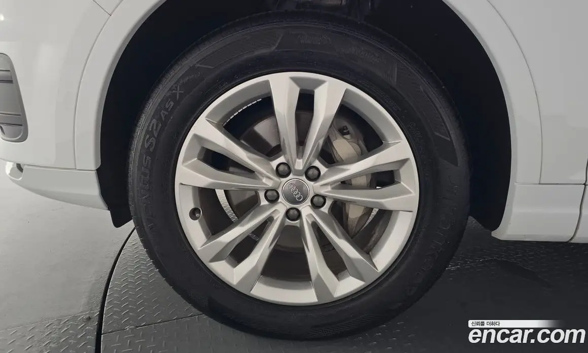 Audi Q7 2019 2.0 автомат (гидро), фото 5 Audi Q7 2019 2.0 автомат (гидро), фото 5