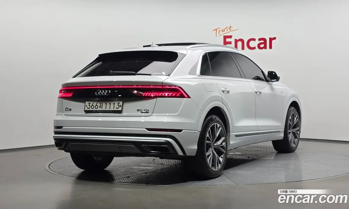Audi Q8 2020 3.0 автомат (гидро), фото 2 Audi Q8 2020 3.0 автомат (гидро), фото 2