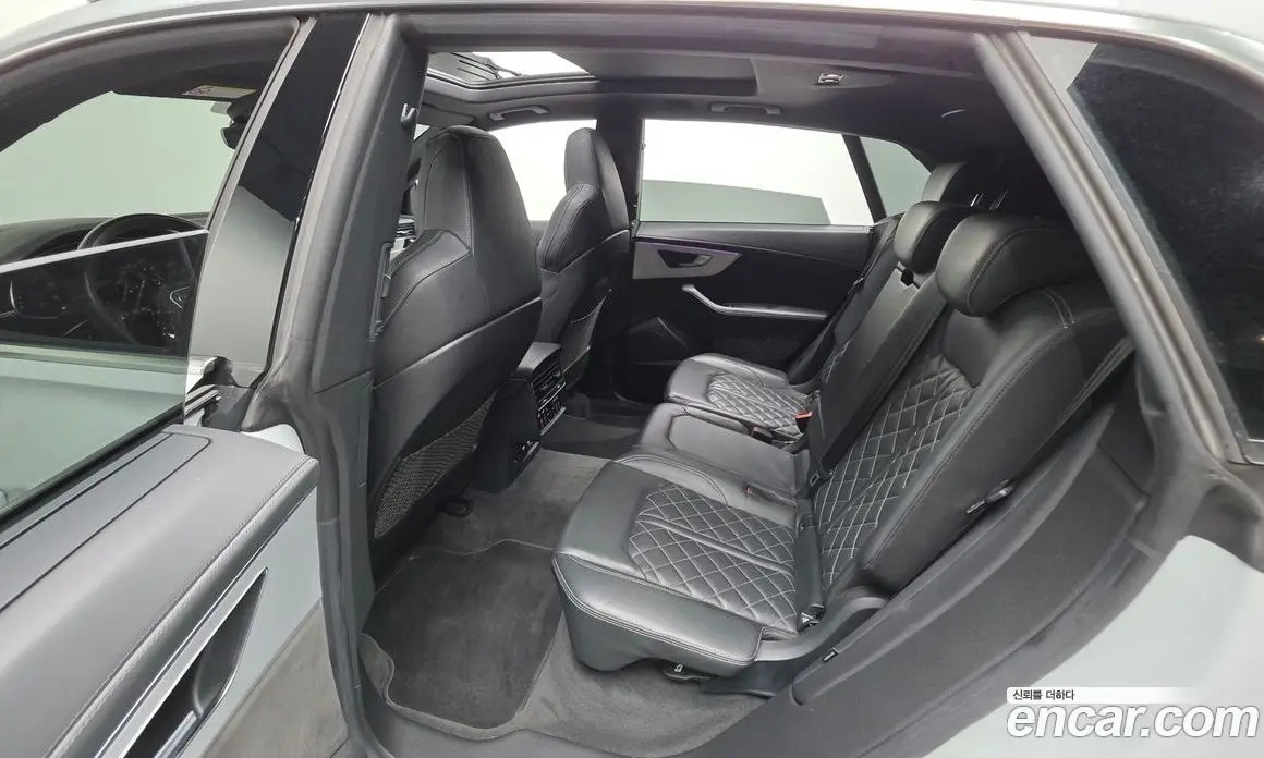 Audi Q8 2020 3.0 автомат (гидро), фото 16 Audi Q8 2020 3.0 автомат (гидро), фото 16