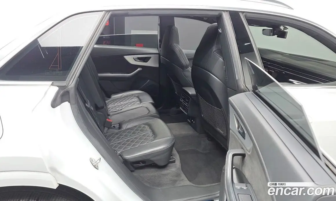 Audi Q8 2020 3.0 автомат (гидро), фото 18 Audi Q8 2020 3.0 автомат (гидро), фото 18