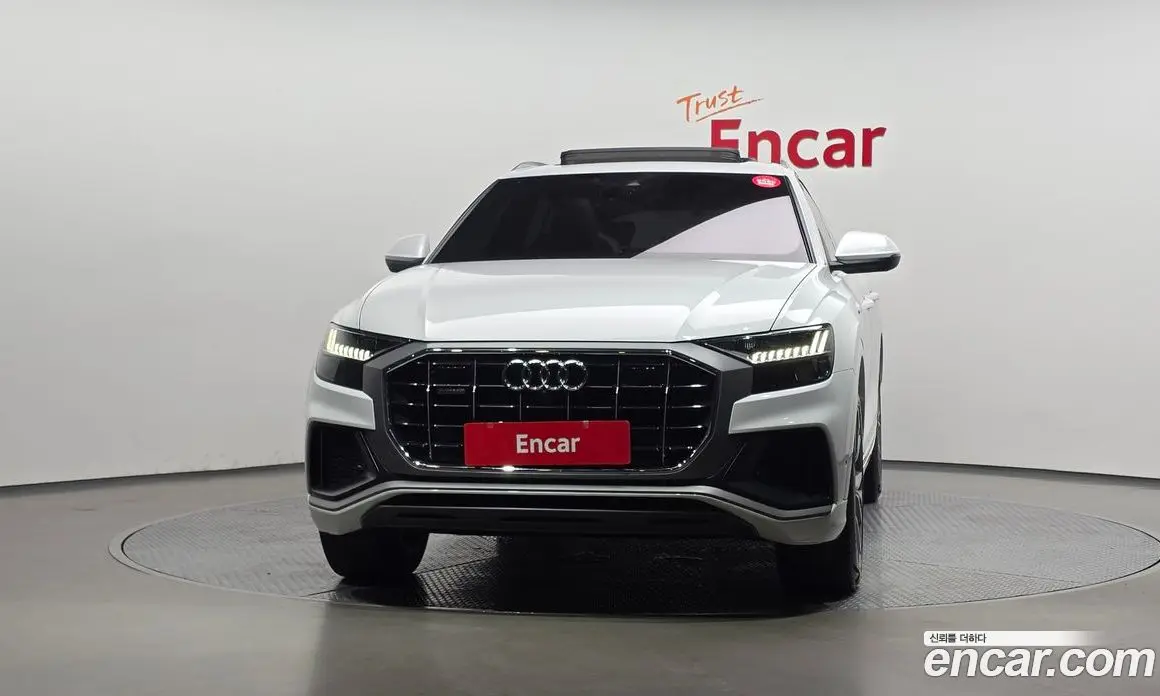 Audi Q8 2020 3.0 автомат (гидро), фото 3 Audi Q8 2020 3.0 автомат (гидро), фото 3