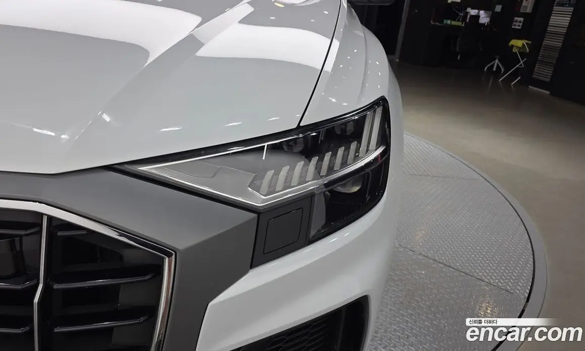 Audi Q8 2020 3.0 автомат (гидро), фото 8 Audi Q8 2020 3.0 автомат (гидро), фото 8