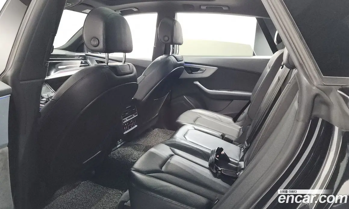 Audi Q8 2021 3.0 автомат (гидро), фото 17 Audi Q8 2021 3.0 автомат (гидро), фото 17