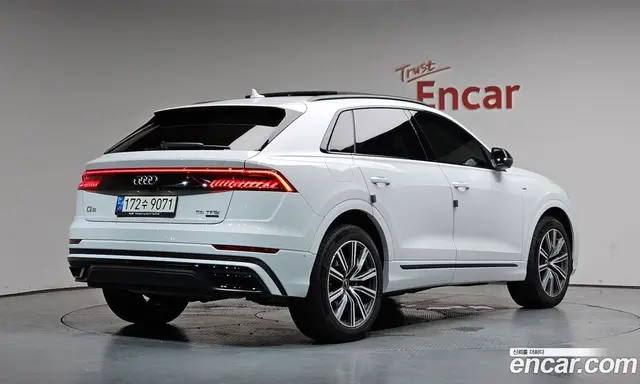 Audi Q8 2021 3.0 автомат (гидро), миниатюра 2