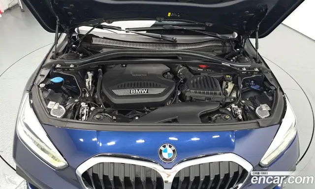 BMW 1 серия 2020 2.0 автомат (гидро), миниатюра 6