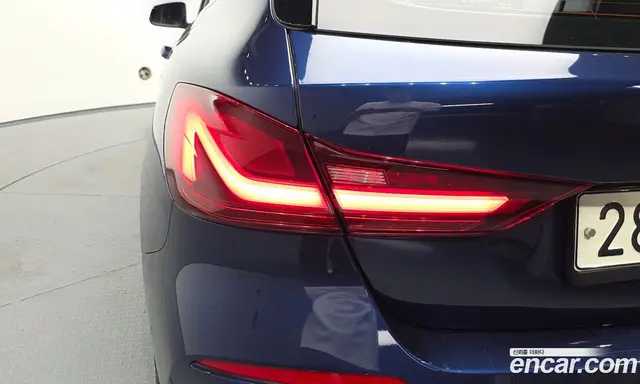 BMW 1 серия 2020 2.0 автомат (гидро), миниатюра 9