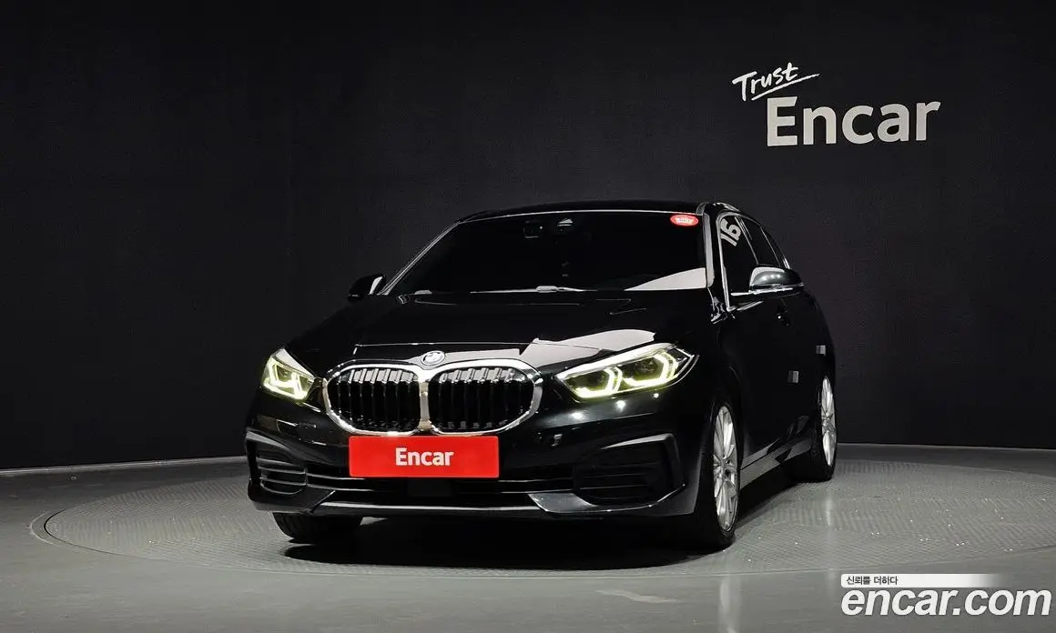 BMW 1 серия 2021 2.0 автомат (гидро), фото 3