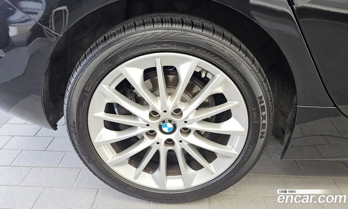 BMW 1 серия 2021 2.0 автомат (гидро), фото 5