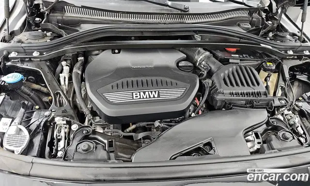 BMW 1 серия 2021 2.0 автомат (гидро), миниатюра 6