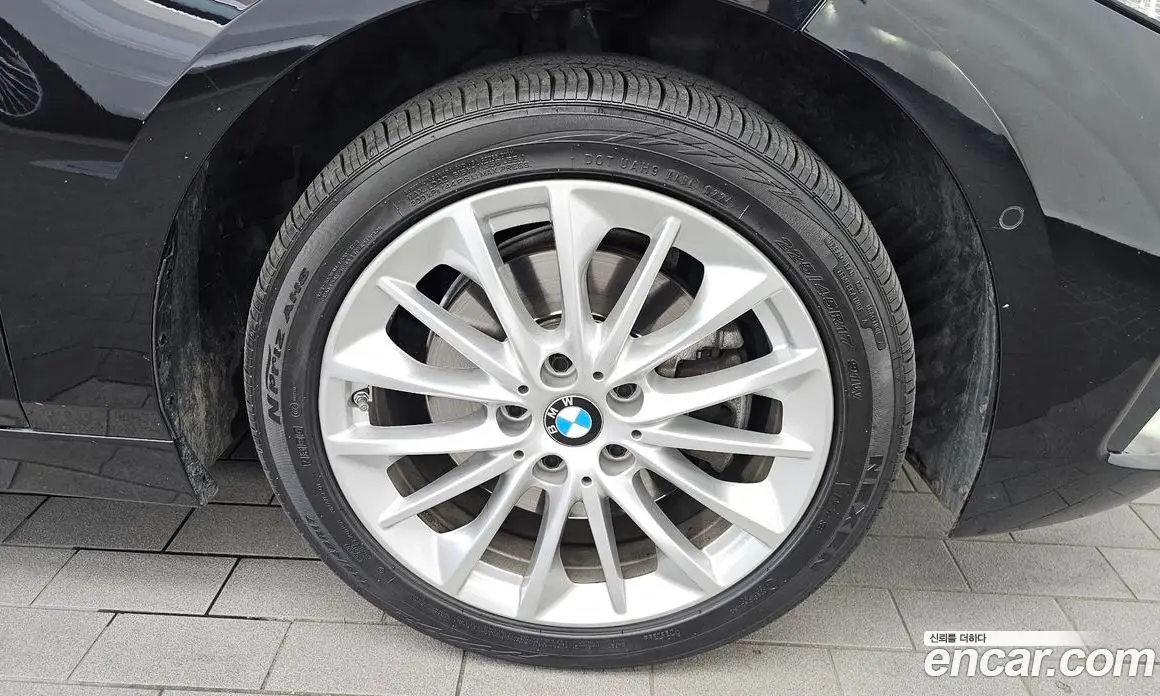 BMW 1 серия 2021 2.0 автомат (гидро), фото 7