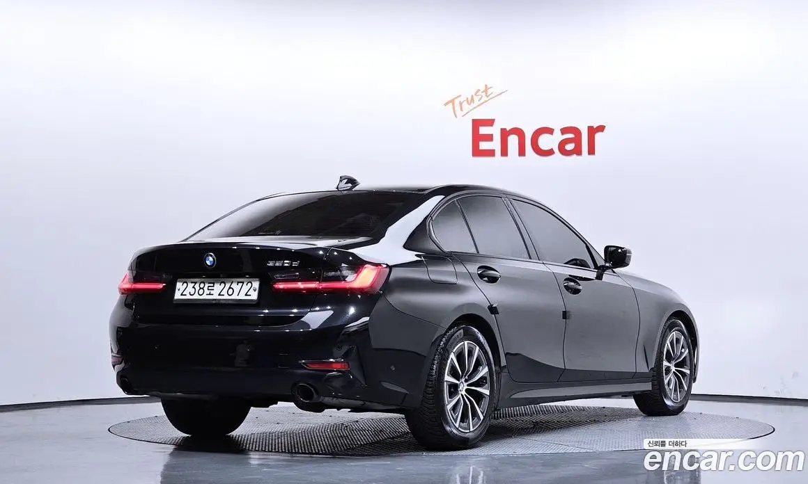 BMW 3 серия 2019 2.0 автомат (гидро), фото 2 BMW 3 серия 2019 2.0 автомат (гидро), фото 2