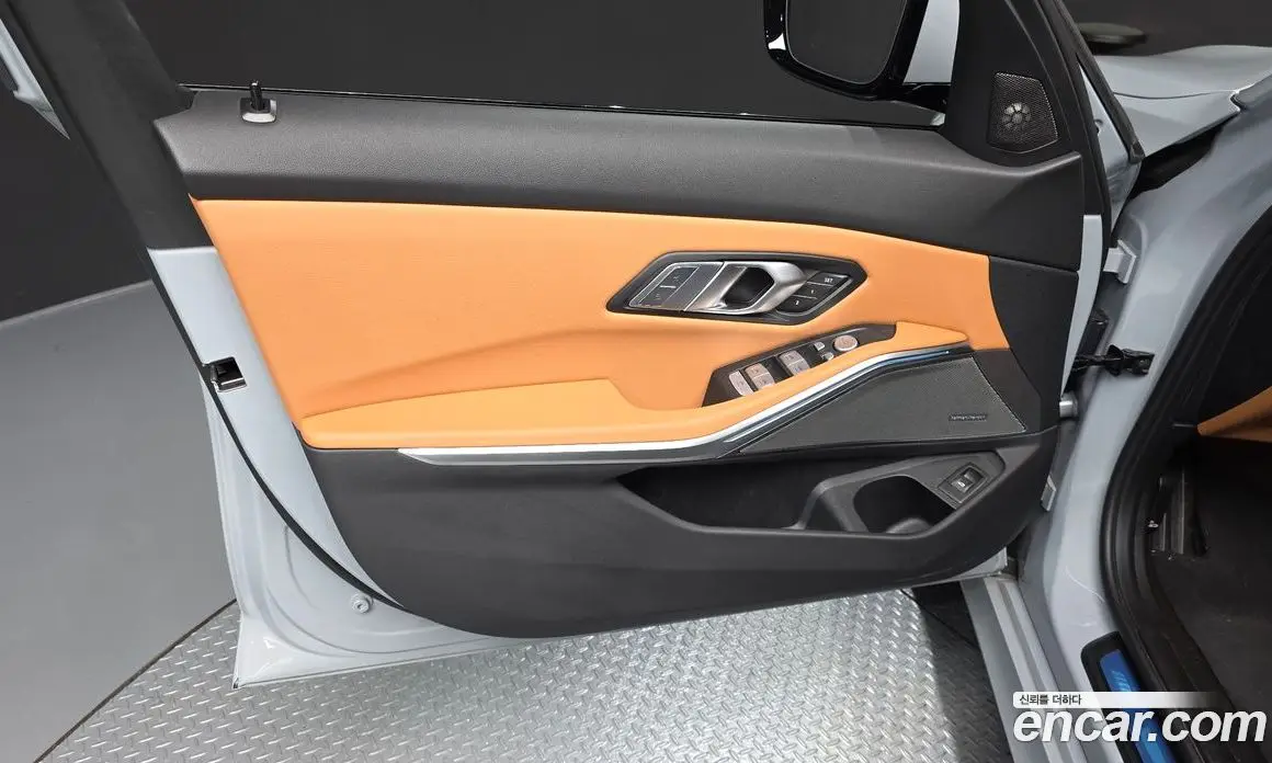 BMW 3 серия 2025 2.0 автомат (гидро), фото 14 BMW 3 серия 2025 2.0 автомат (гидро), фото 14