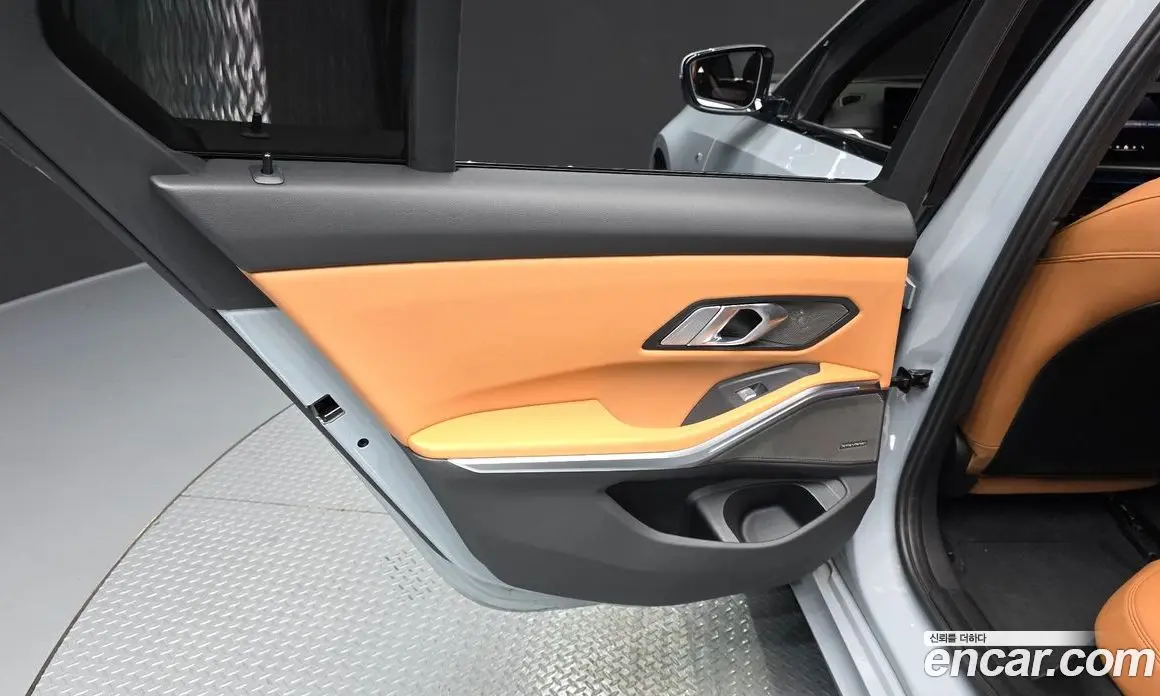 BMW 3 серия 2025 2.0 автомат (гидро), фото 15 BMW 3 серия 2025 2.0 автомат (гидро), фото 15