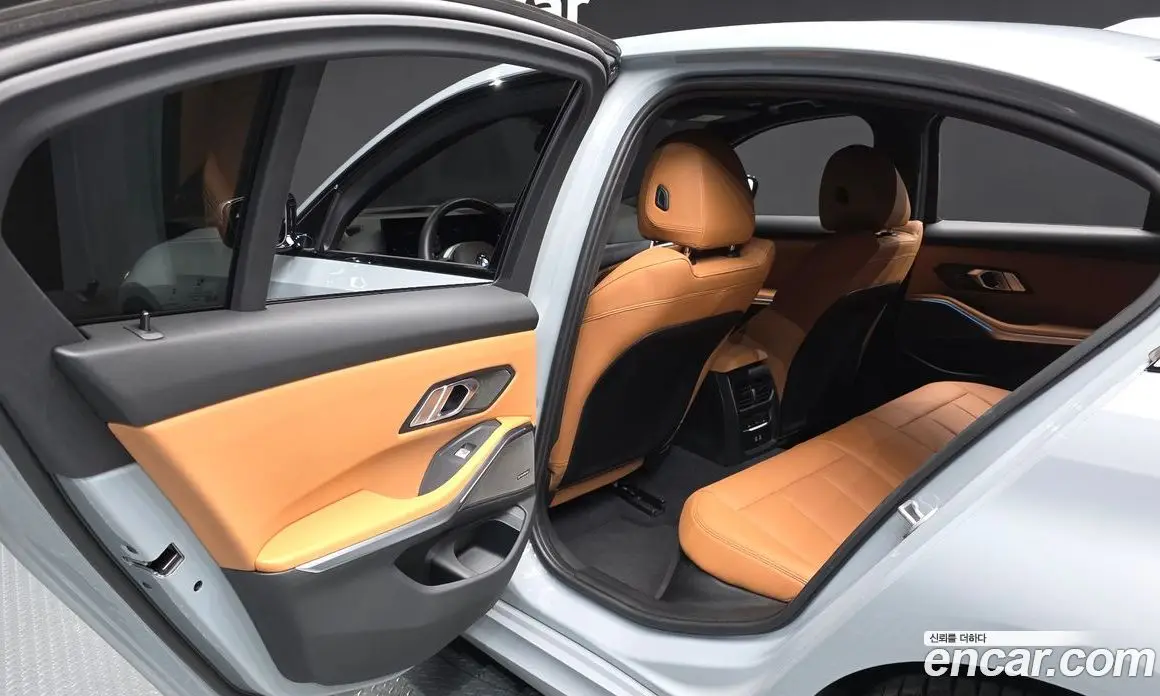 BMW 3 серия 2025 2.0 автомат (гидро), фото 16 BMW 3 серия 2025 2.0 автомат (гидро), фото 16