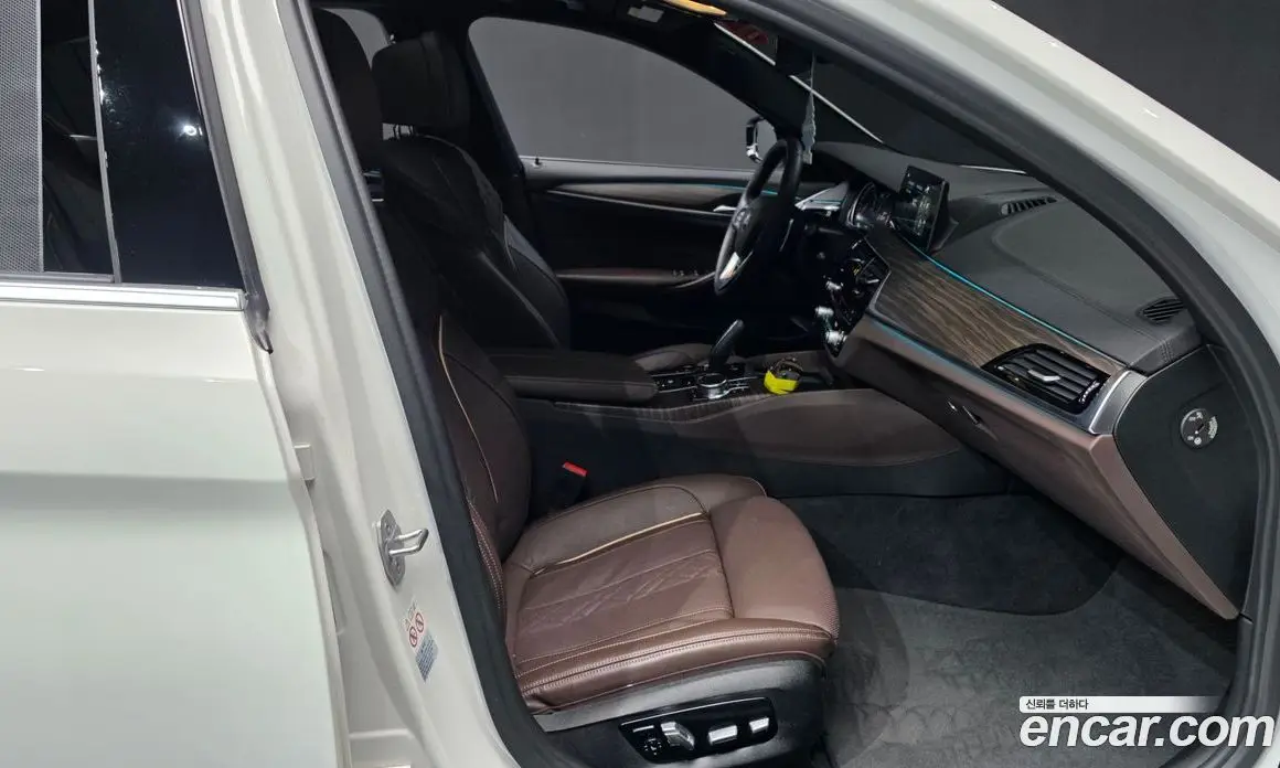 BMW 5 серия 2017 2.0 автомат (гидро), фото 18 BMW 5 серия 2017 2.0 автомат (гидро), фото 18