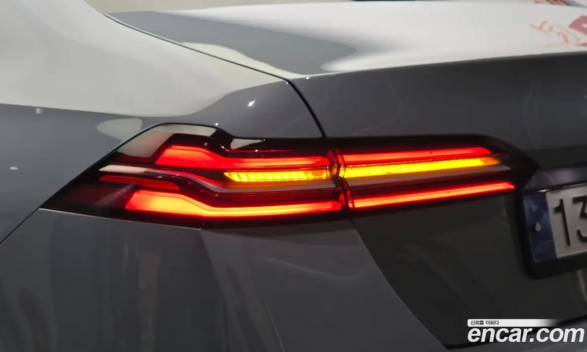 BMW 5 серия 2024 2.0 автомат (гидро), фото 9