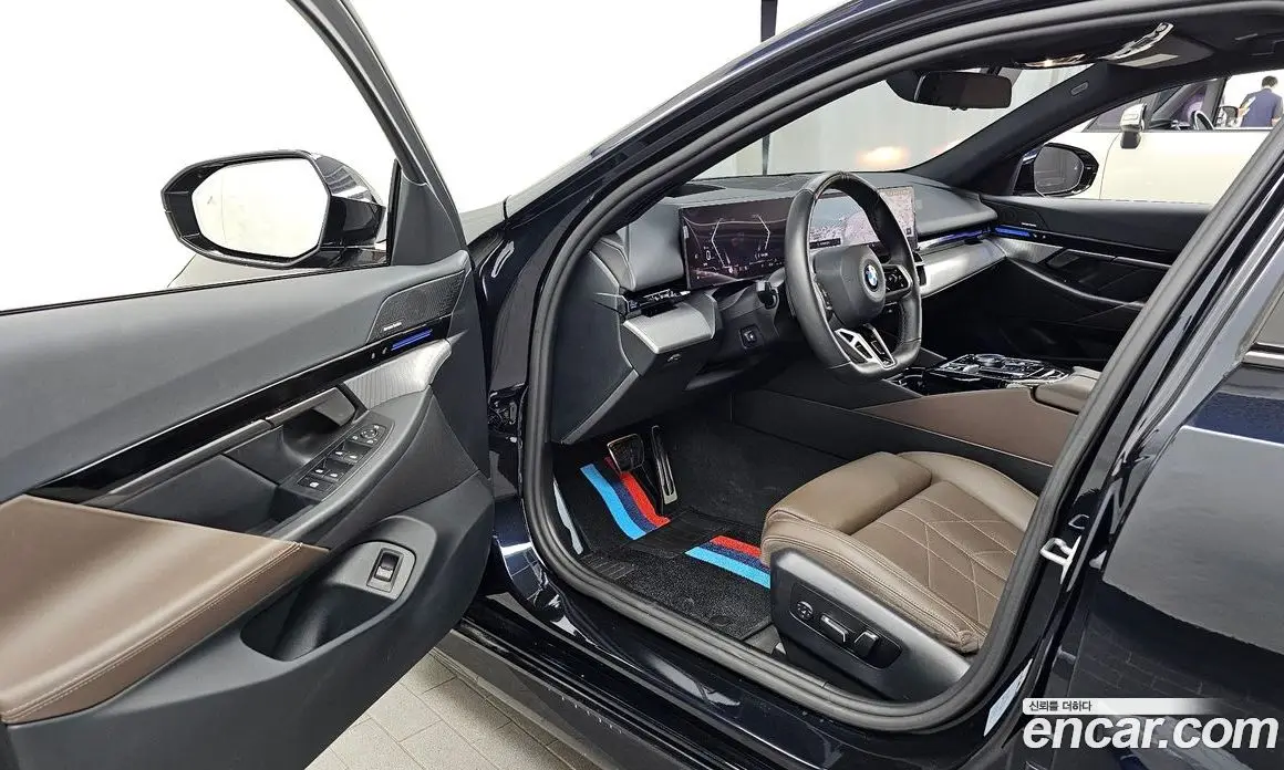BMW 5 серия 2024 2.0 автомат (гидро), фото 13