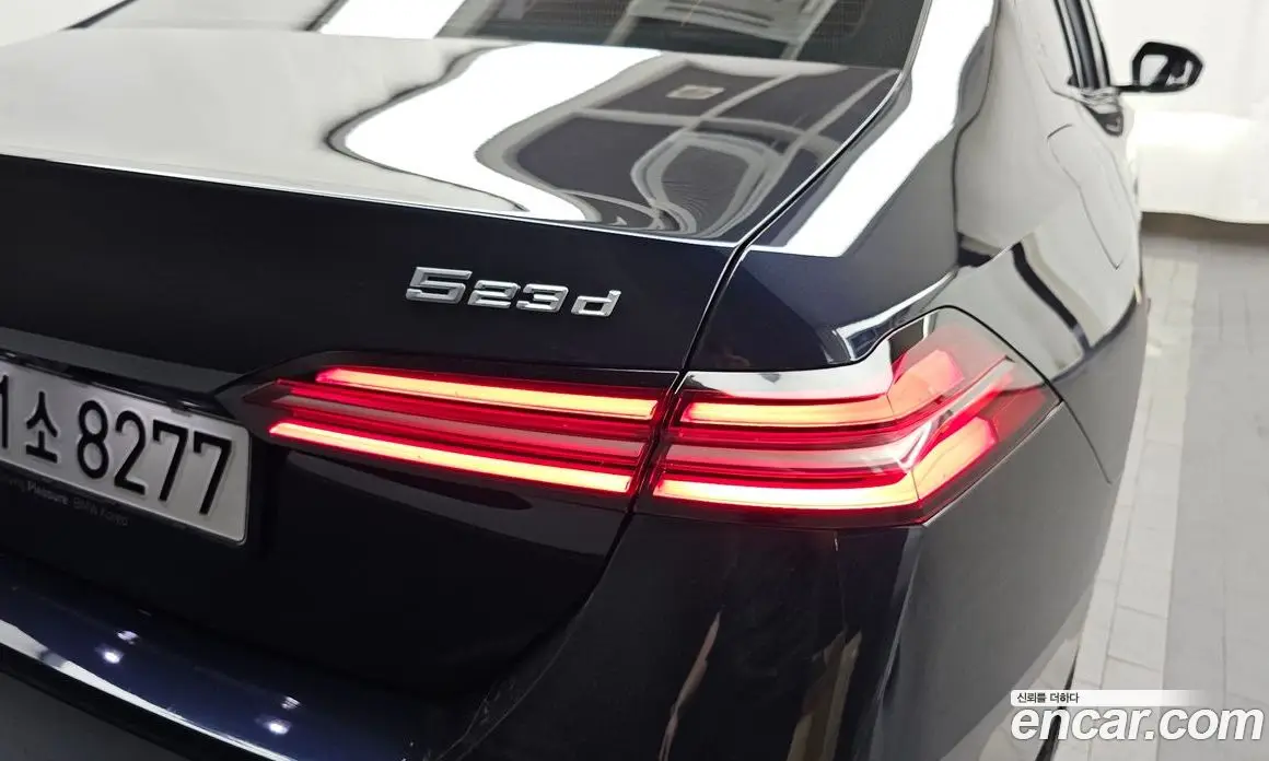 BMW 5 серия 2024 2.0 автомат (гидро), фото 9