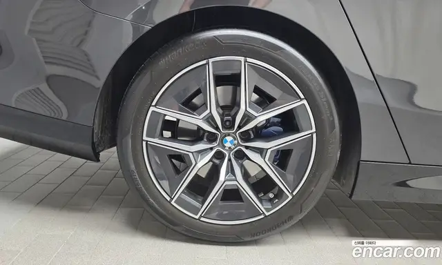 BMW 5 серия 2024 2.0 автомат (гидро), миниатюра 4