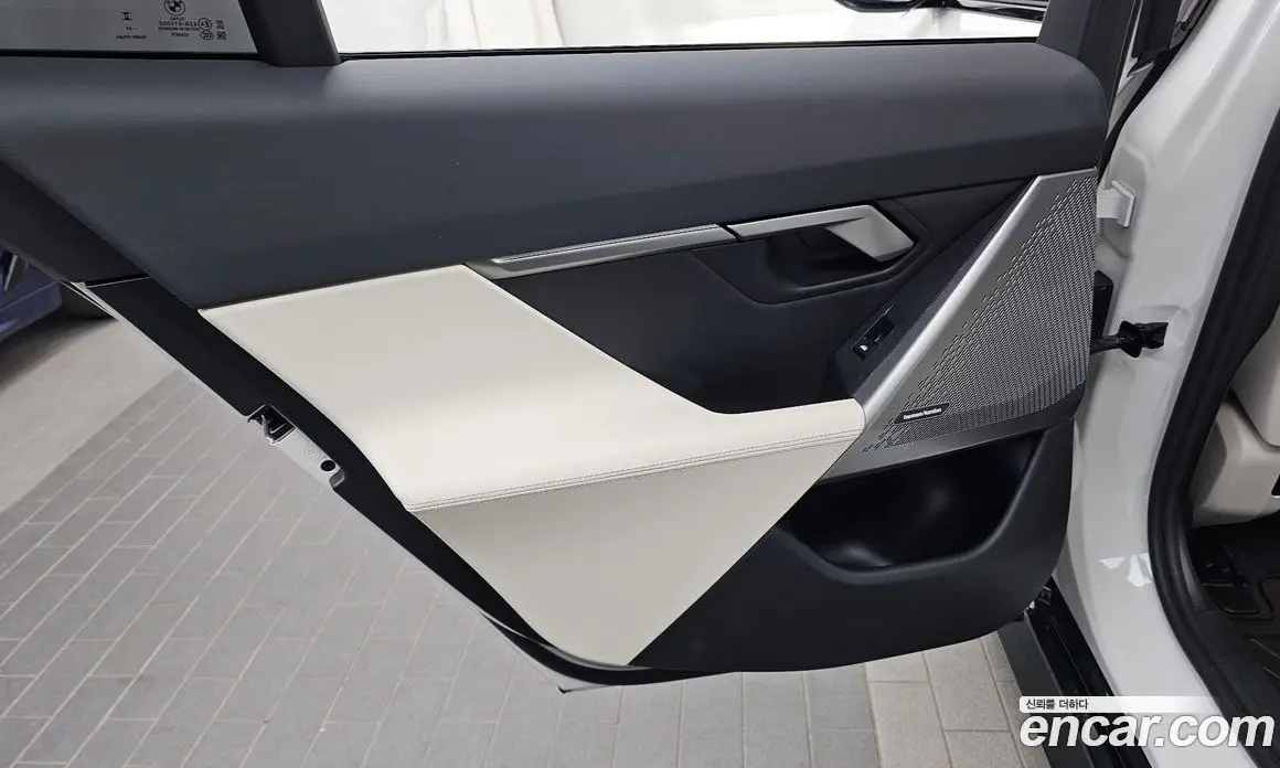 BMW 5 серия 2025 2.0 автомат (гидро), фото 15