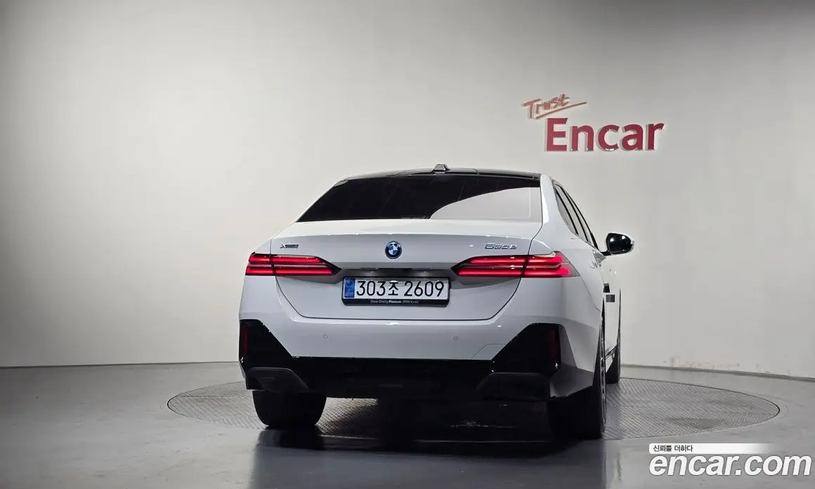 BMW 5 серия 2025 2.0 автомат (гидро), фото 4 BMW 5 серия 2025 2.0 автомат (гидро), фото 4