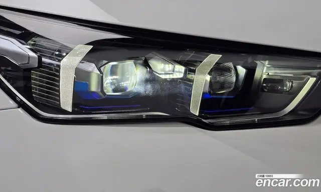 BMW 5 серия 2025 2.0 автомат (гидро), миниатюра 8 BMW 5 серия 2025 2.0 автомат (гидро), миниатюра 8