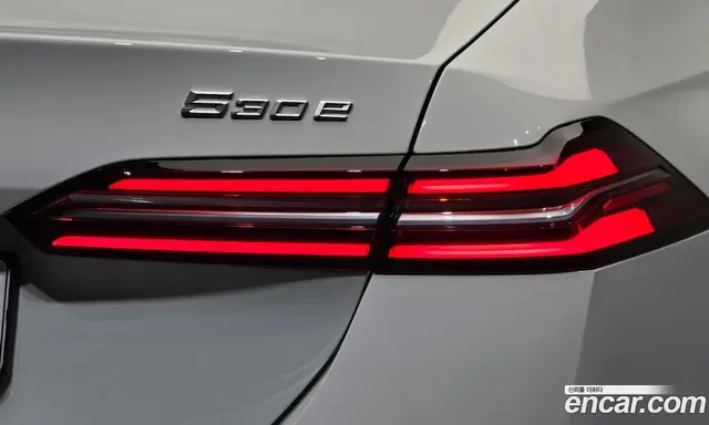 BMW 5 серия 2025 2.0 автомат (гидро), миниатюра 9 BMW 5 серия 2025 2.0 автомат (гидро), миниатюра 9