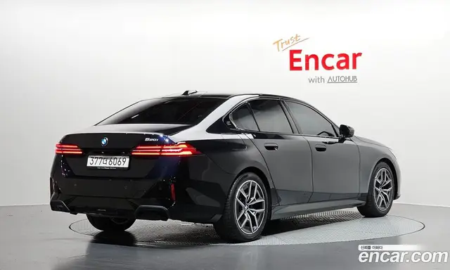 BMW 5 серия, 2025, 8 312 км