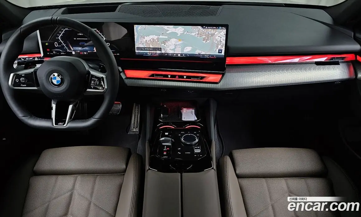 BMW 5 серия 2025 2.0 автомат (гидро), фото 9